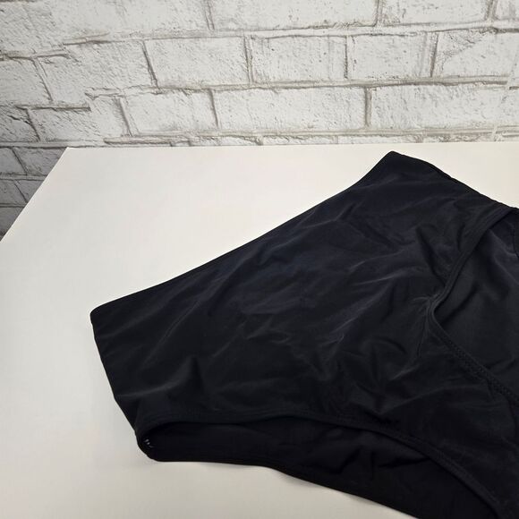 SHEIN black swim bottoms - Picture 4 of 11